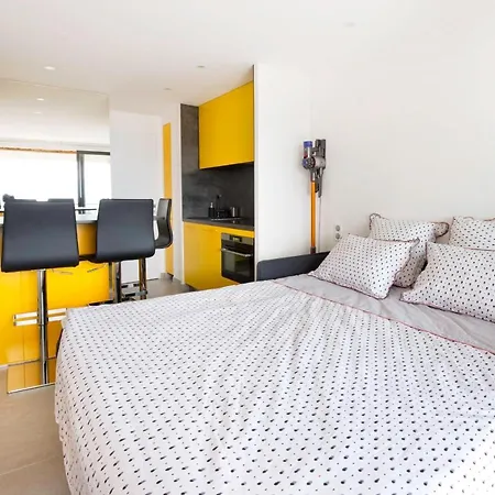 Apartment La Perle De Theoule - Welkeys